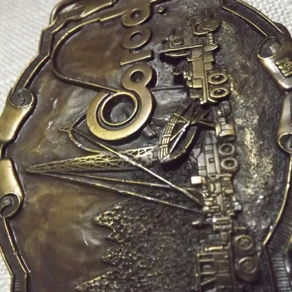 Vintage Distressed Corod Oil Sector Belt Buckle - Picture 3 of 6